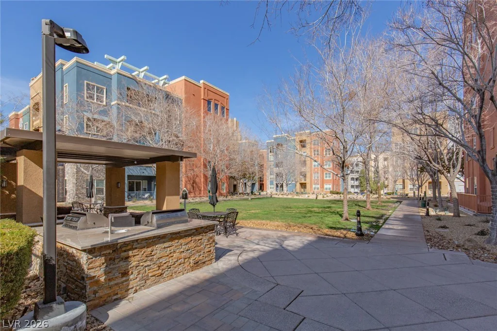 38 Serene, Las Vegas, NV 89123