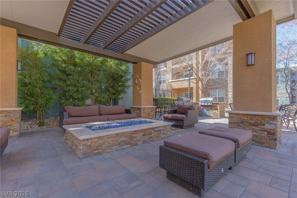 38 Serene, Las Vegas, NV 89123