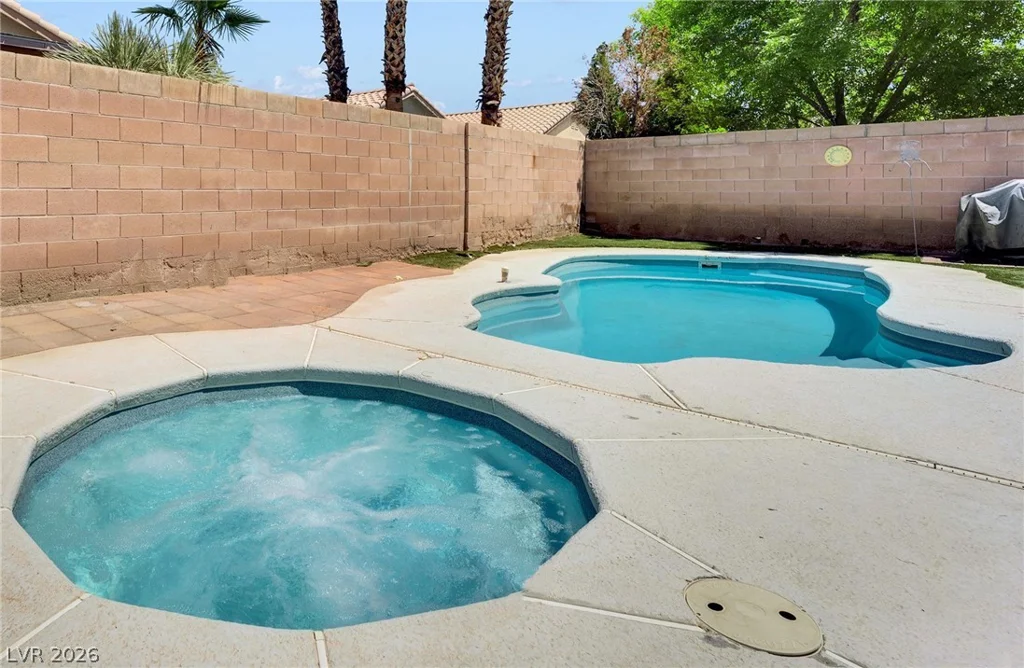2120 Royal Caribbean, North Las Vegas, NV 89031