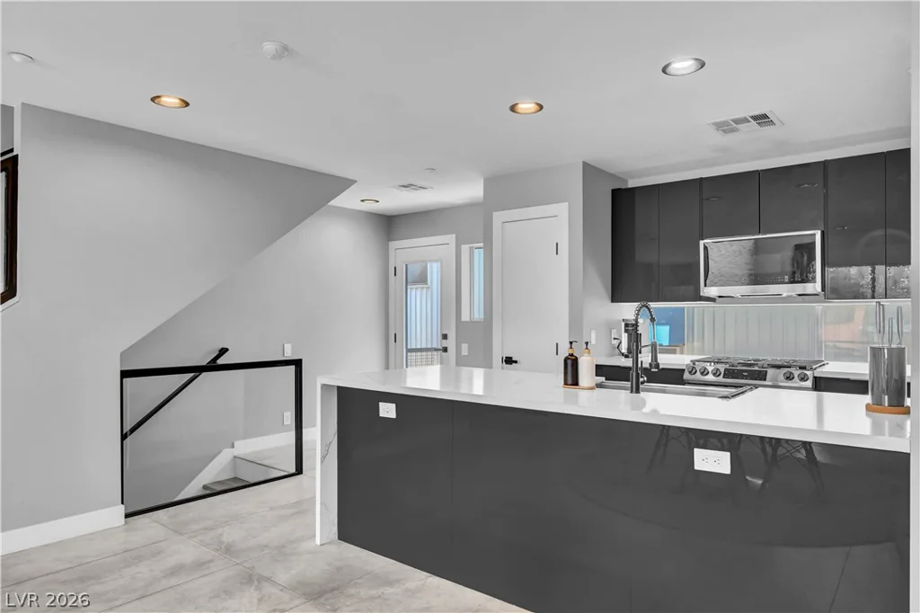 121 11th, Las Vegas, NV 89101