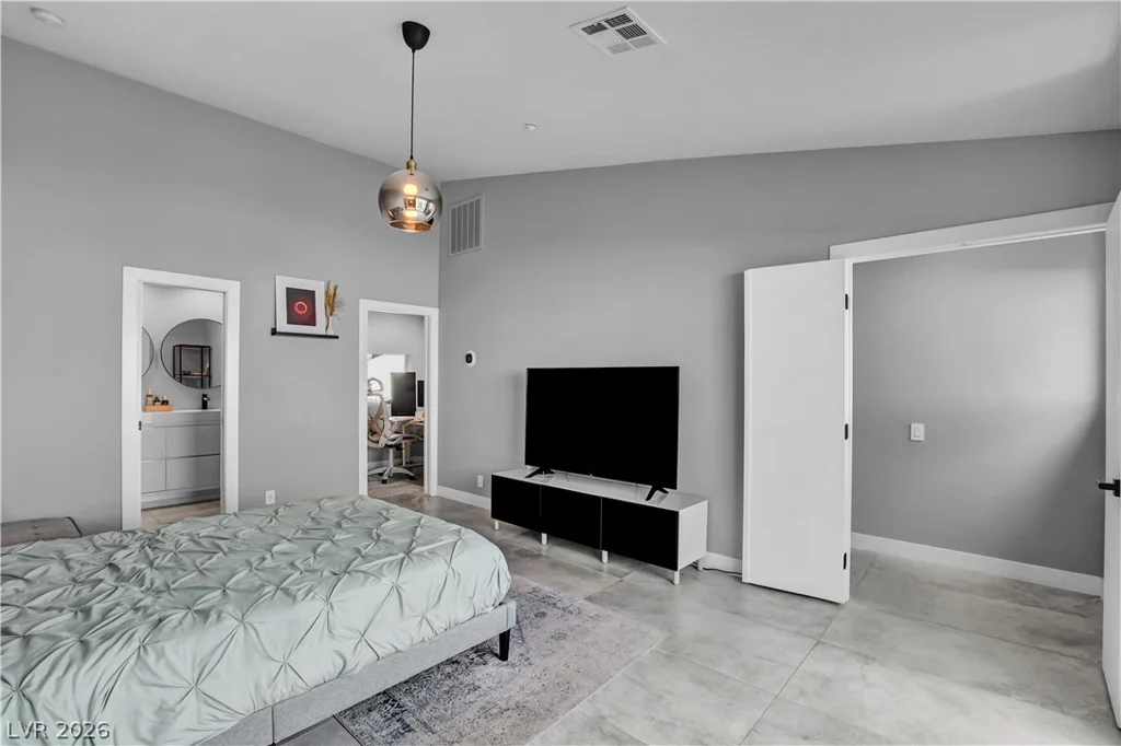 121 11th, Las Vegas, NV 89101