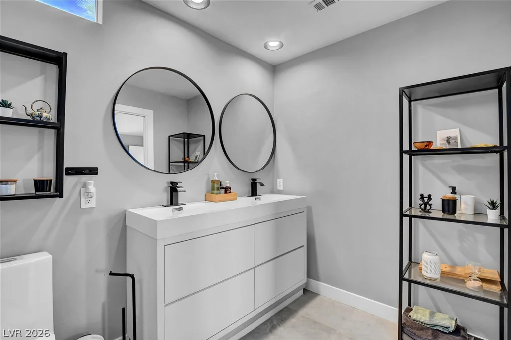 121 11th, Las Vegas, NV 89101
