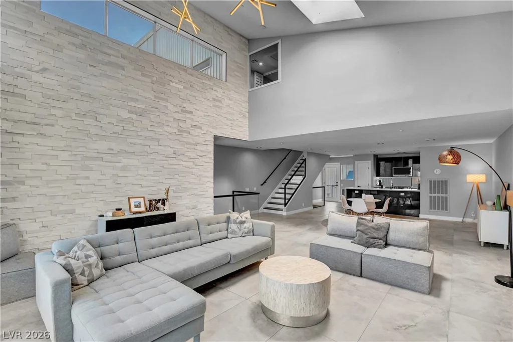 121 11th, Las Vegas, NV 89101