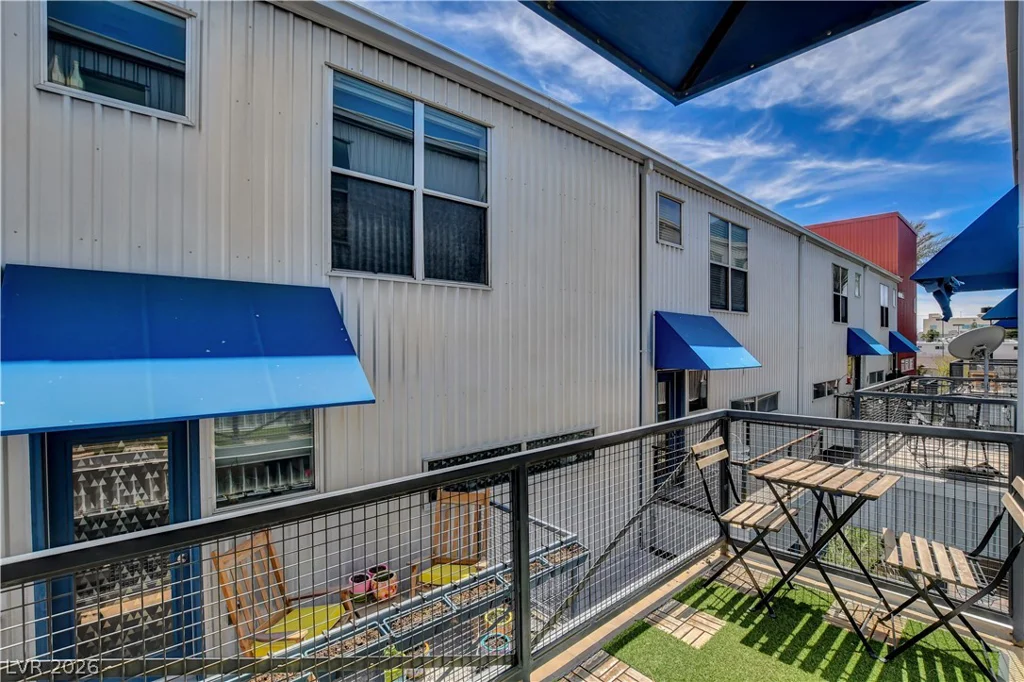 121 11th, Las Vegas, NV 89101
