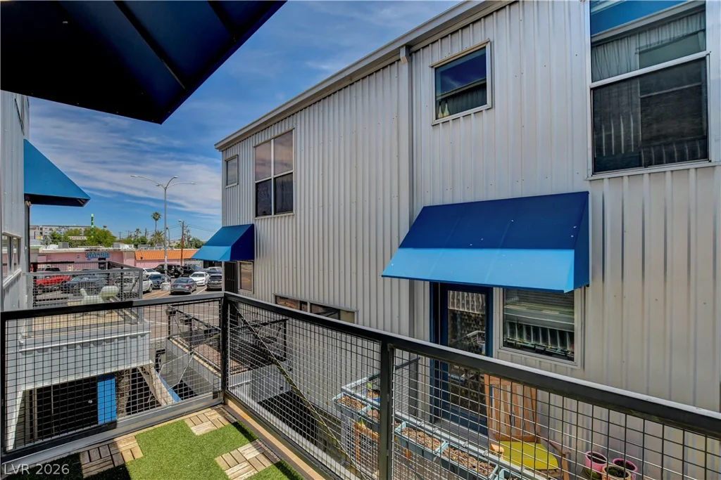 121 11th, Las Vegas, NV 89101