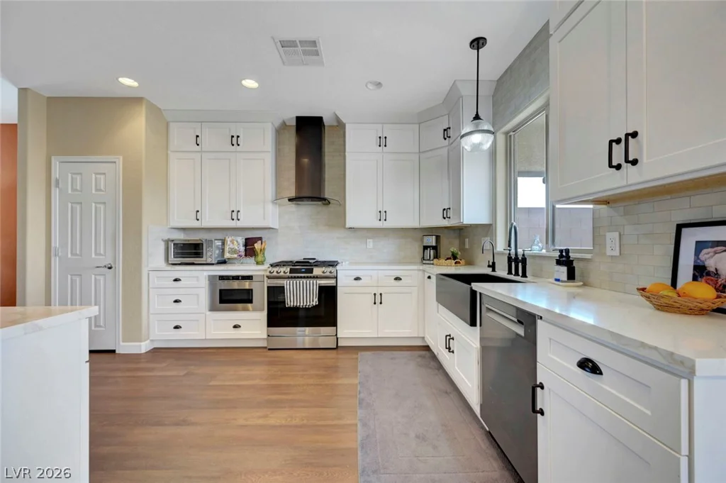 2700 Rue Montpellier, Henderson, NV 89044
