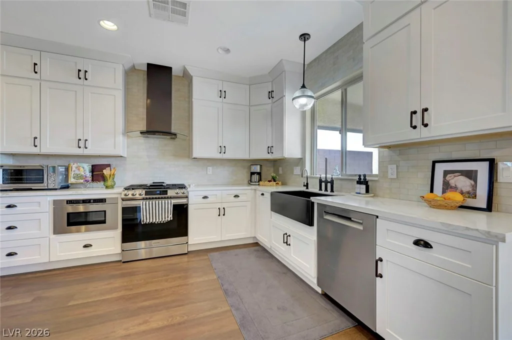 2700 Rue Montpellier, Henderson, NV 89044