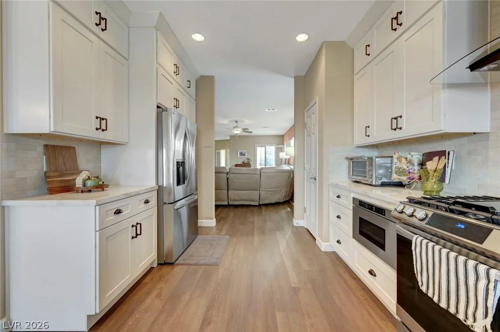 2700 Rue Montpellier, Henderson, NV 89044