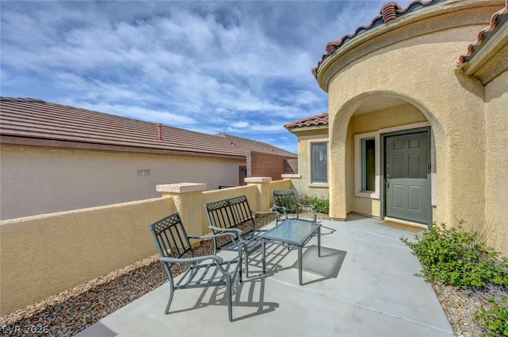 2700 Rue Montpellier, Henderson, NV 89044
