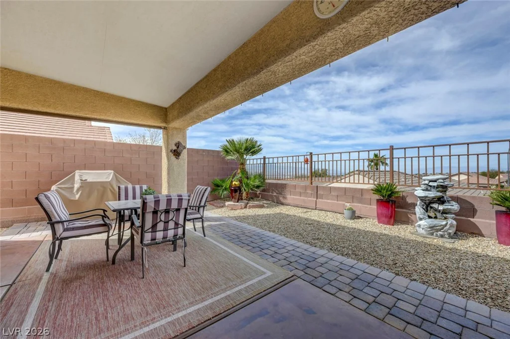2700 Rue Montpellier, Henderson, NV 89044