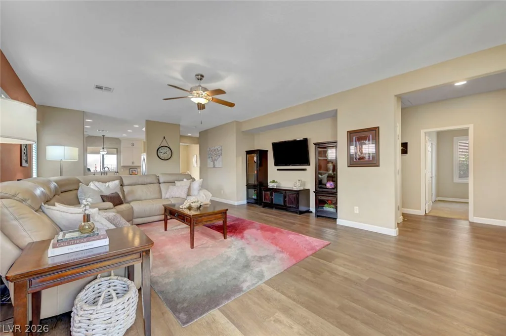 2700 Rue Montpellier, Henderson, NV 89044