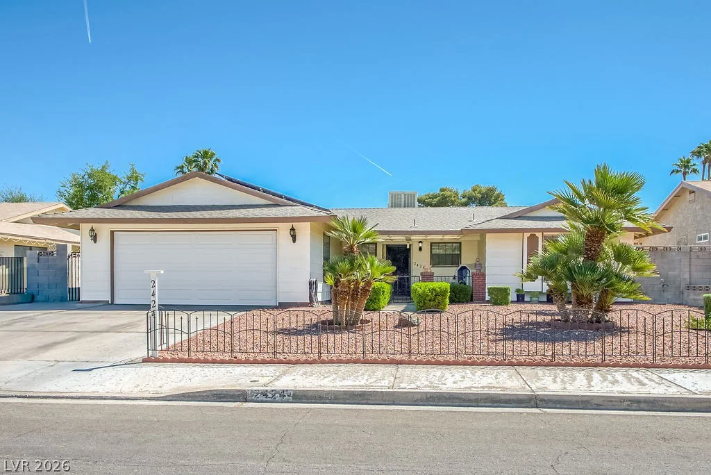 2424 La Luna, Henderson, NV 89014