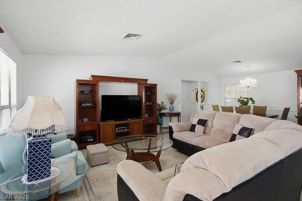 2424 La Luna, Henderson, NV 89014