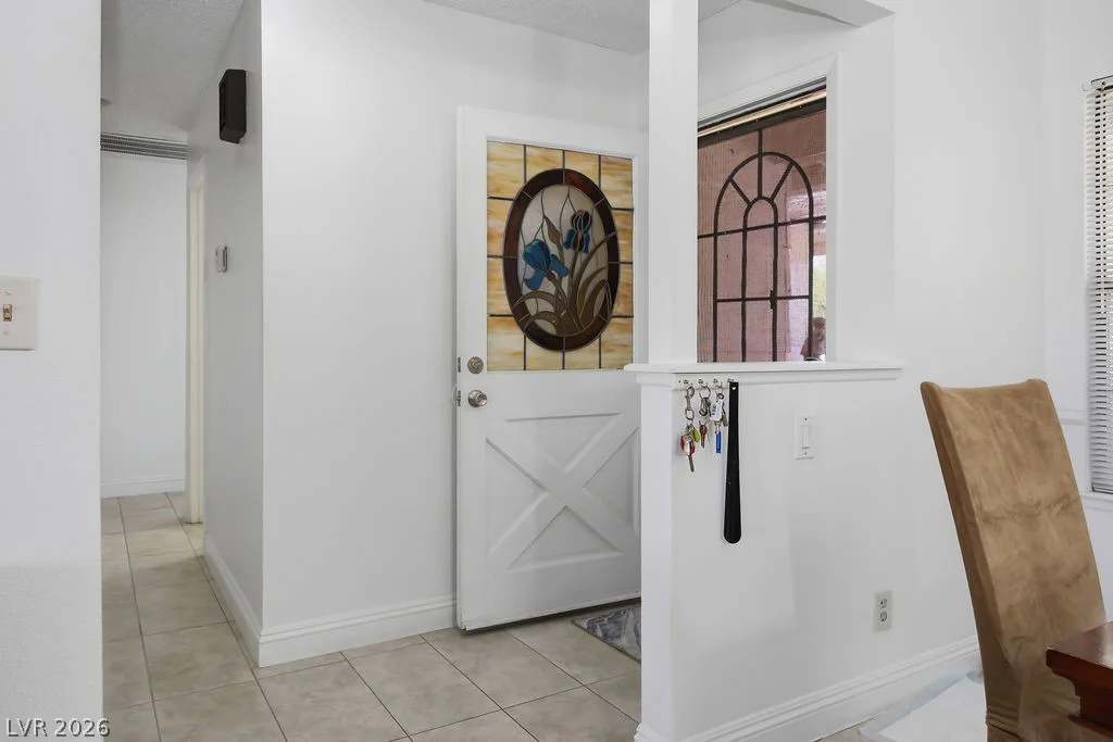 2424 La Luna, Henderson, NV 89014