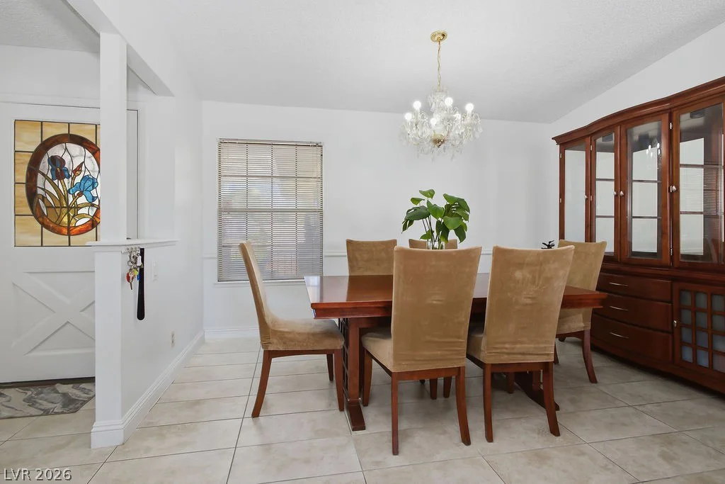 2424 La Luna, Henderson, NV 89014