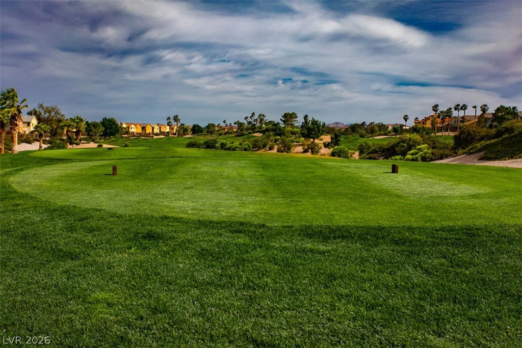 124 Water Hazard, Las Vegas, NV 89148