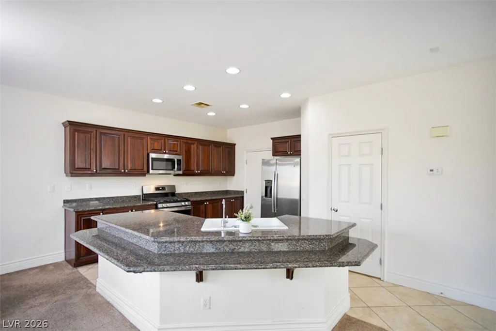 124 Water Hazard, Las Vegas, NV 89148