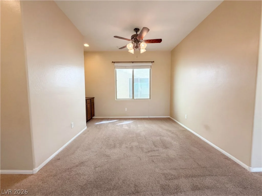 7698 Falmoth Bay, Las Vegas, NV 89179
