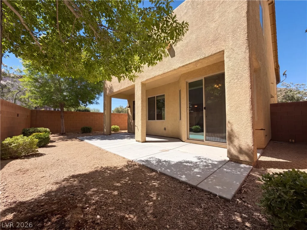 7698 Falmoth Bay, Las Vegas, NV 89179