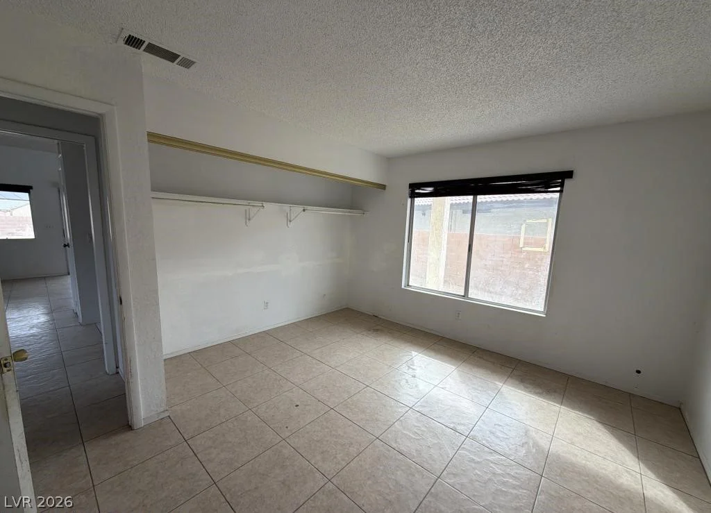 4448 Tigress, Las Vegas, NV 89115