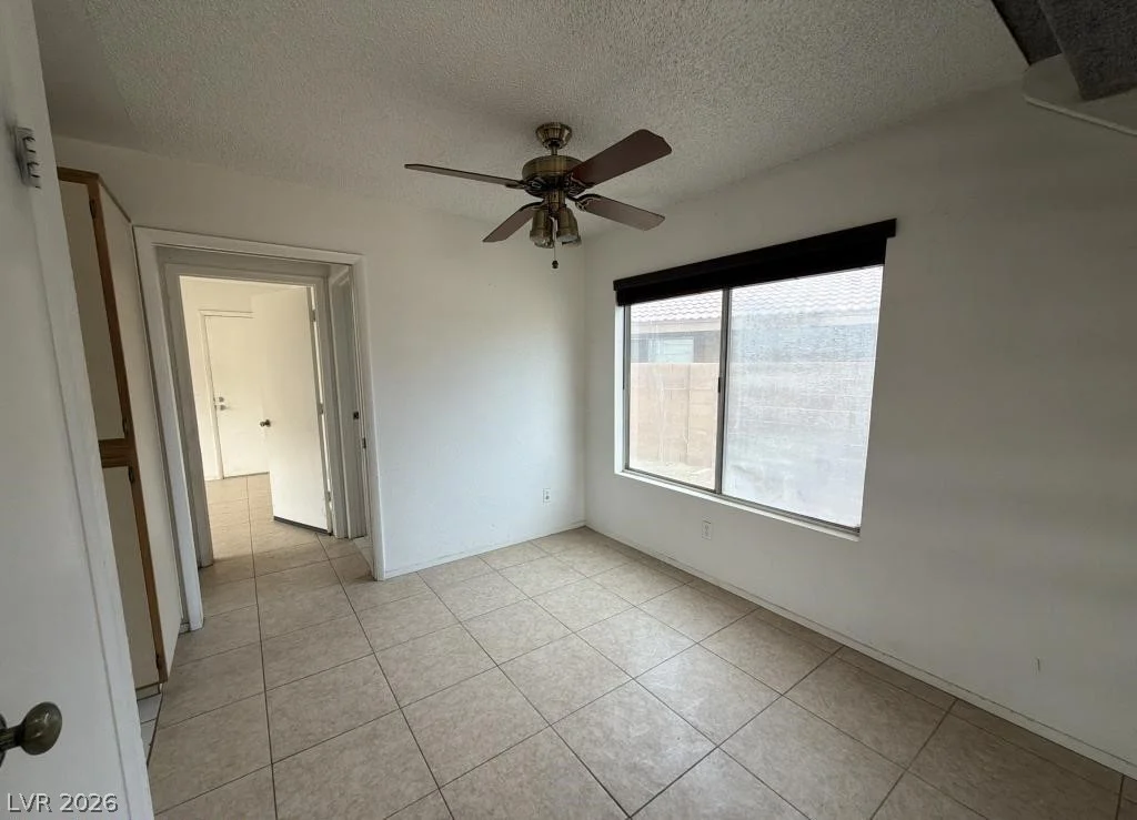 4448 Tigress, Las Vegas, NV 89115