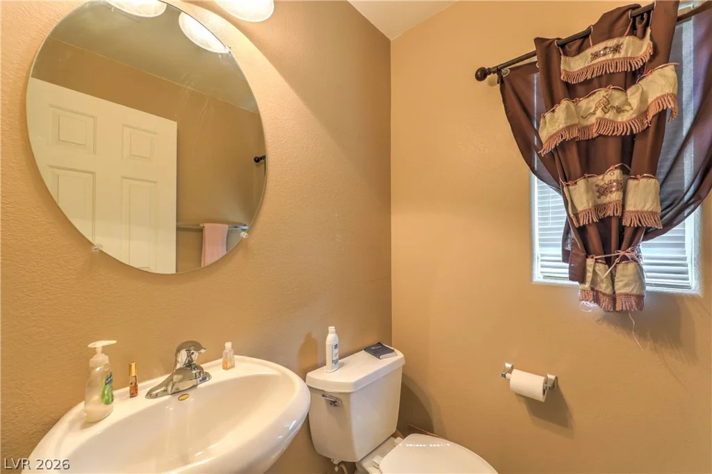 9068 Alluring, Las Vegas, NV 89149