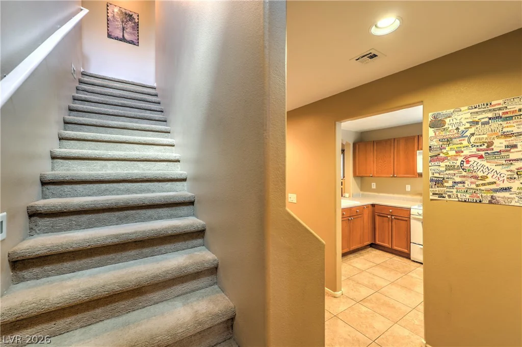 9068 Alluring, Las Vegas, NV 89149