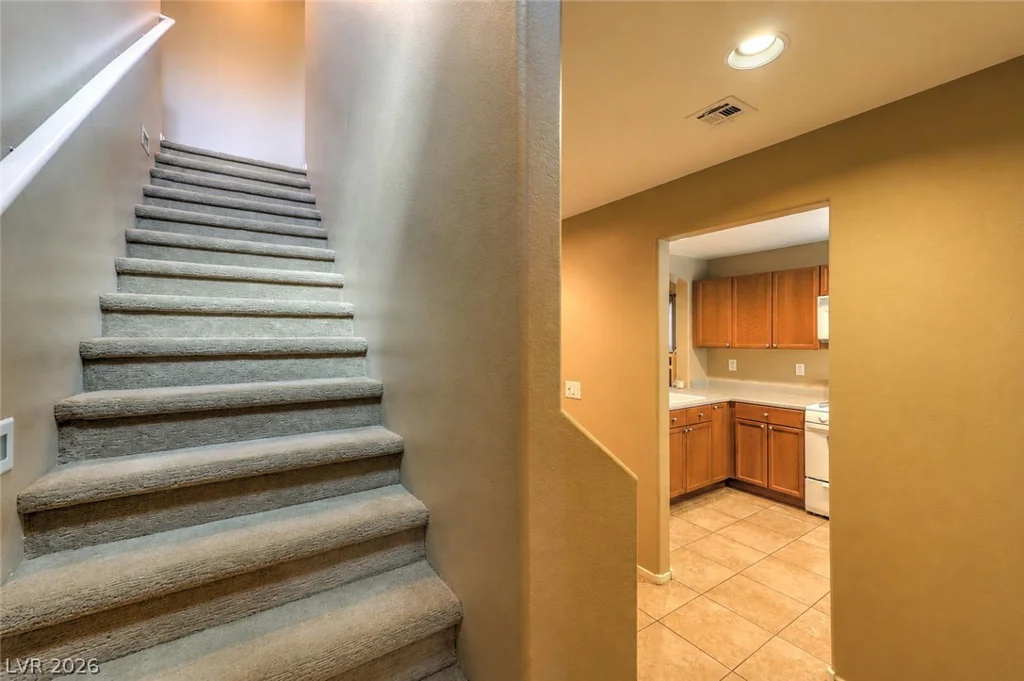 9068 Alluring, Las Vegas, NV 89149
