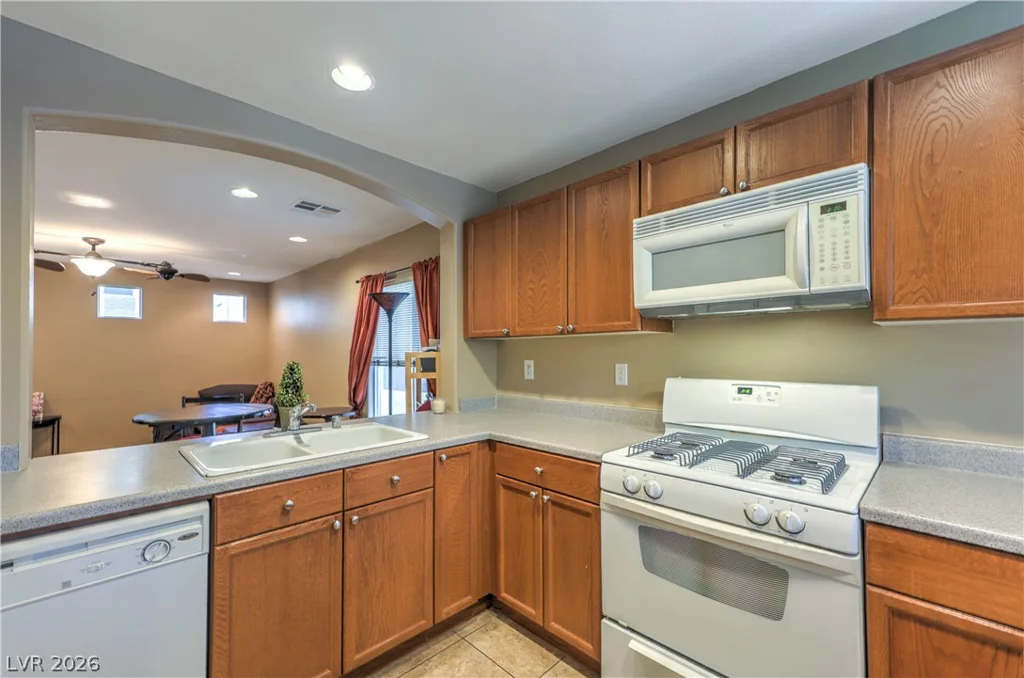 9068 Alluring, Las Vegas, NV 89149