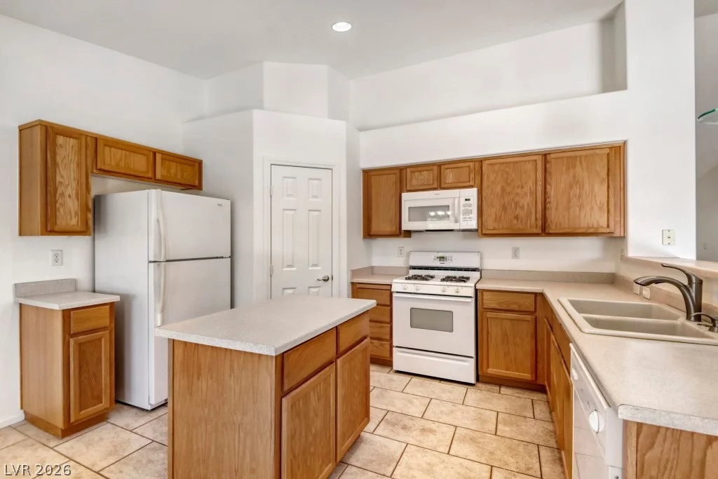 5913 Calm Lagoon, Las Vegas, NV 89130