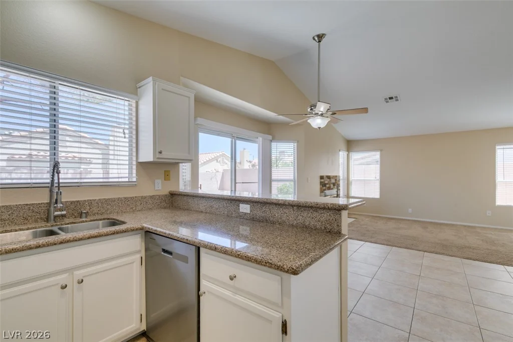 8020 Mt Harris, Las Vegas, NV 89145