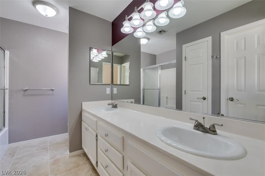 8020 Mt Harris, Las Vegas, NV 89145