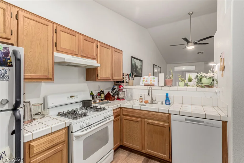 115 Tapatio, Henderson, NV 89074