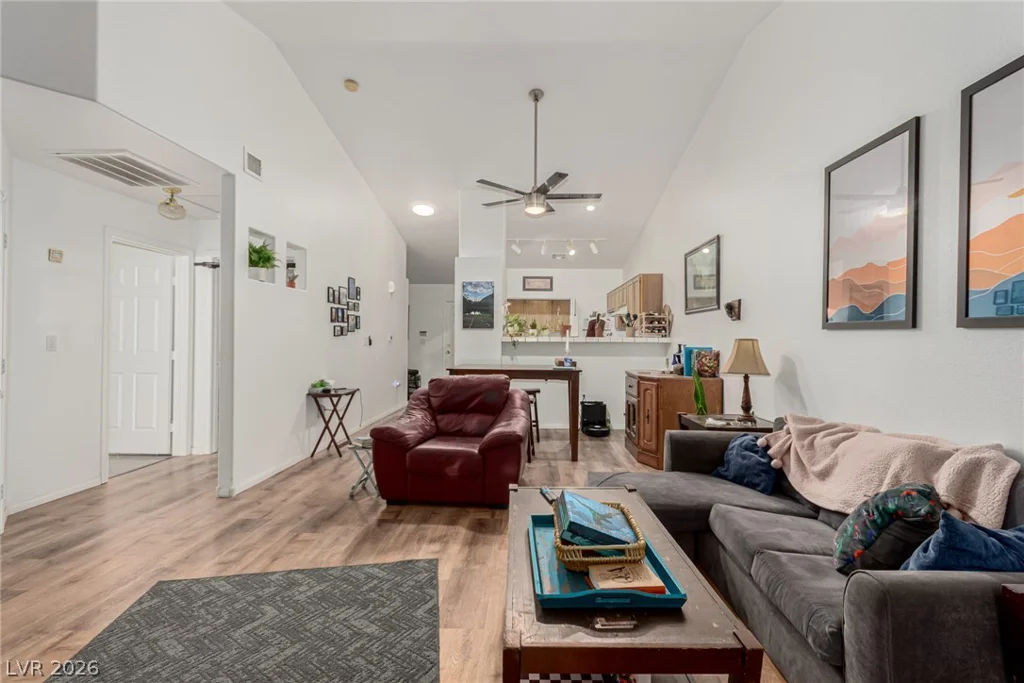 115 Tapatio, Henderson, NV 89074