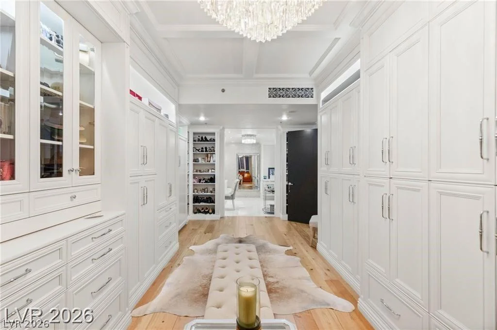 4575 Dean Martin, Las Vegas, NV 89103