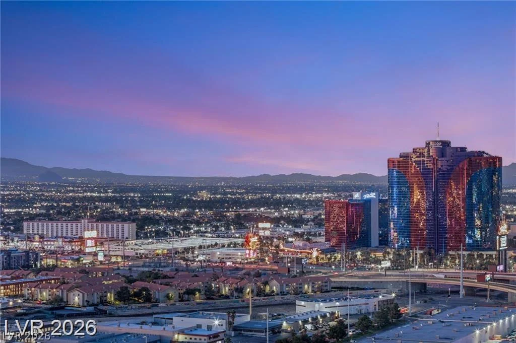 4575 Dean Martin, Las Vegas, NV 89103