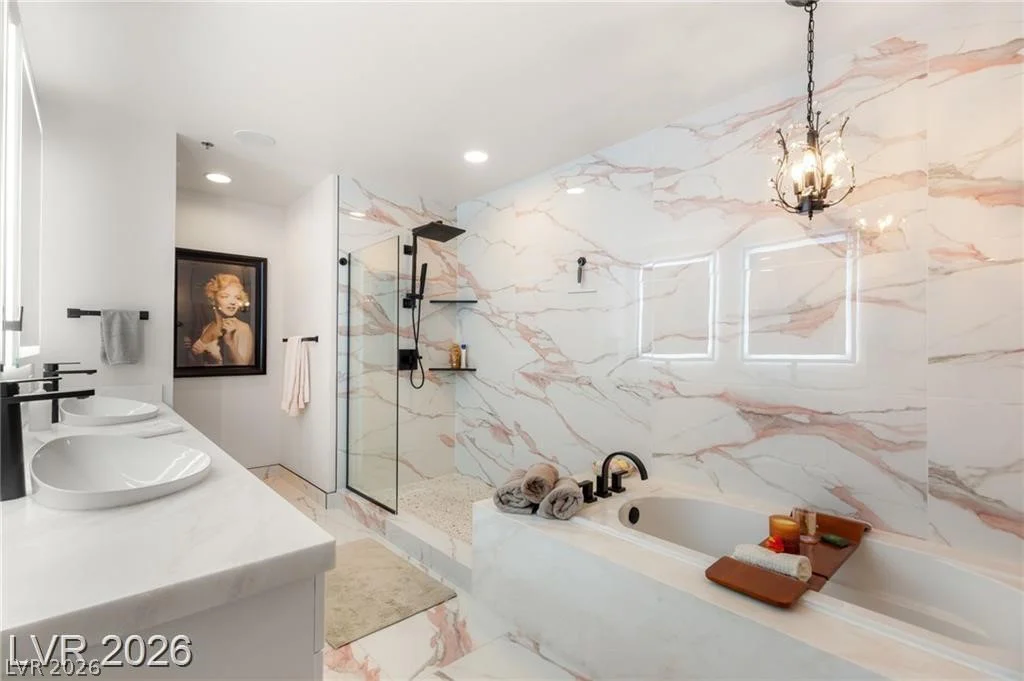 4575 Dean Martin, Las Vegas, NV 89103