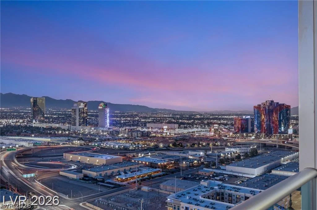 4575 Dean Martin, Las Vegas, NV 89103