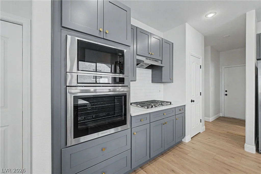 10134 Clark Wooldridge, Las Vegas, NV 89129