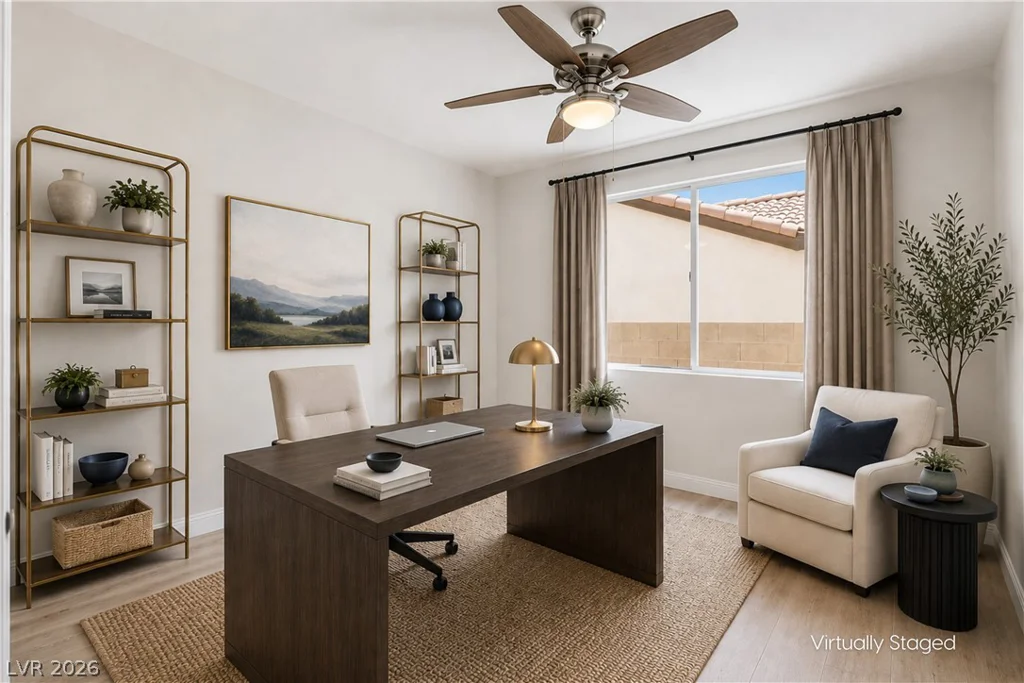 10134 Clark Wooldridge, Las Vegas, NV 89129