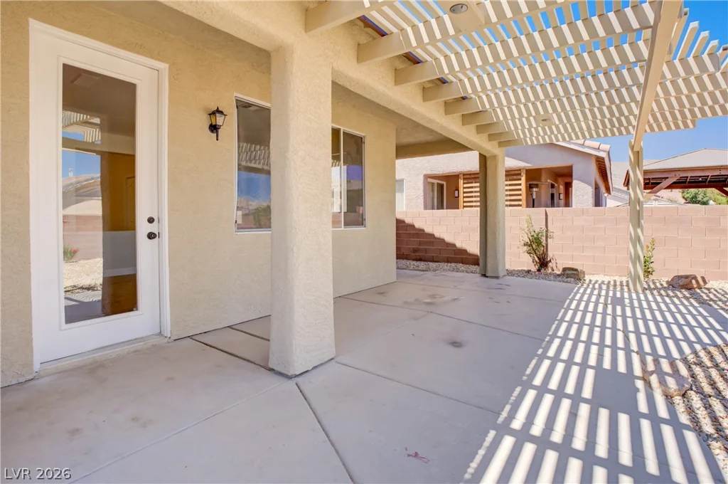 10134 Clark Wooldridge, Las Vegas, NV 89129