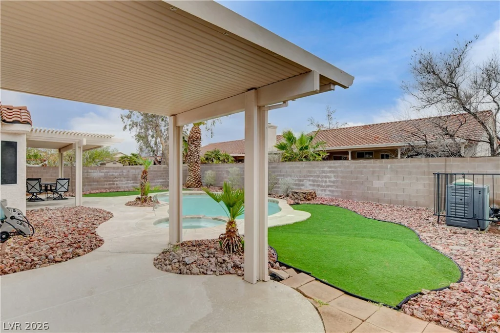 2707 Sandalwood, Henderson, NV 89074