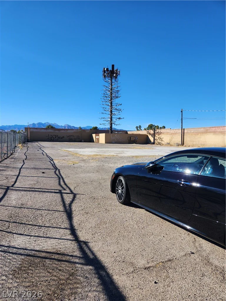 1859 Decatur, Las Vegas, NV 89108
