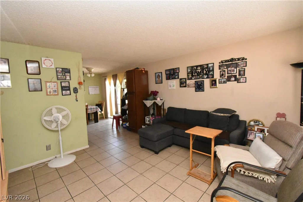 417 Duke, North Las Vegas, NV 89030