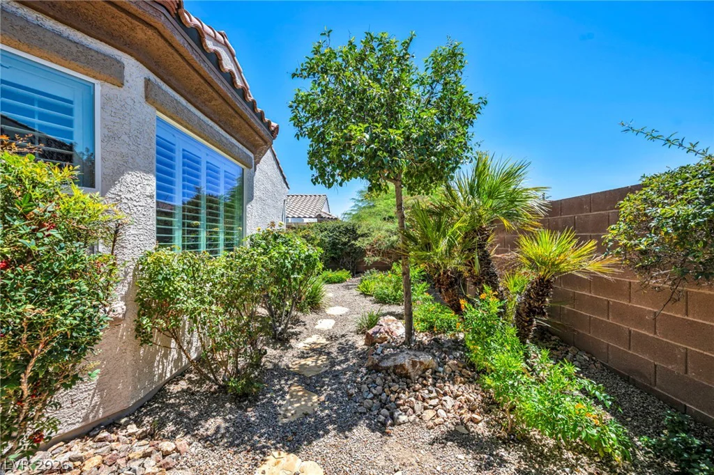 11533 Crimson Rose, Las Vegas, NV 89138