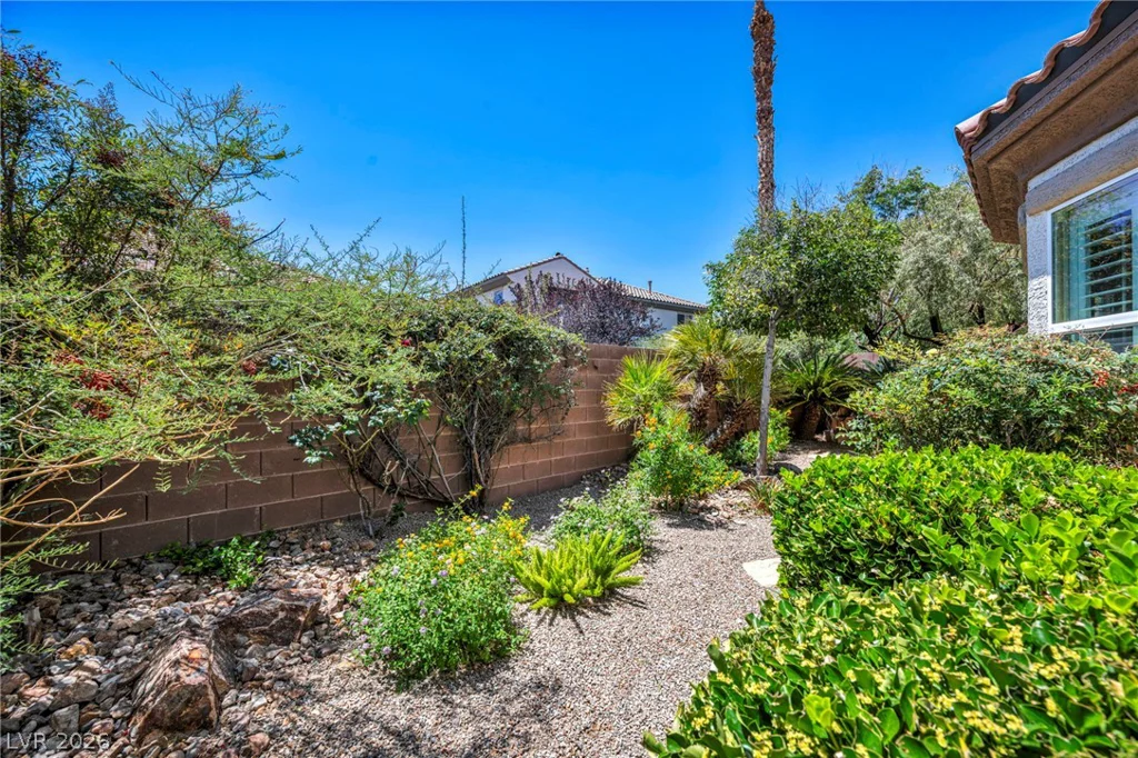 11533 Crimson Rose, Las Vegas, NV 89138