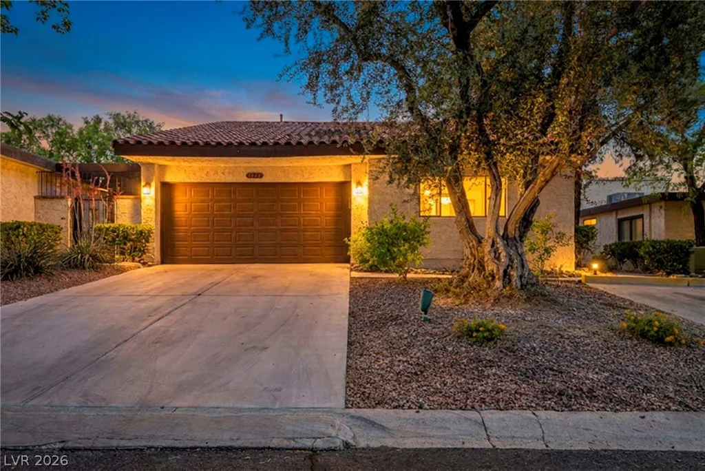 3042 Mirado, Las Vegas, NV 89121