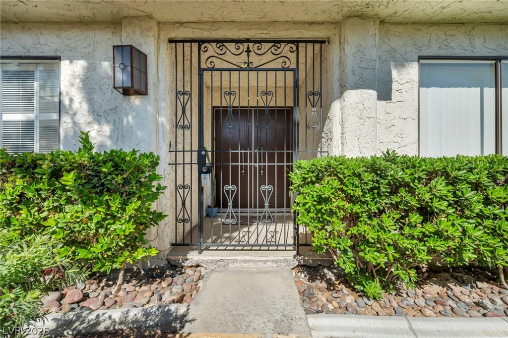 3042 Mirado, Las Vegas, NV 89121