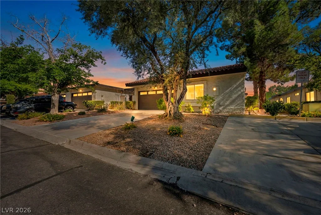 3042 Mirado, Las Vegas, NV 89121