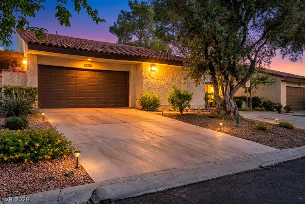 3042 Mirado, Las Vegas, NV 89121